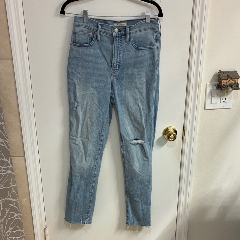 Classic Blue Madewell Distressed Women's Jeans in Sz 26